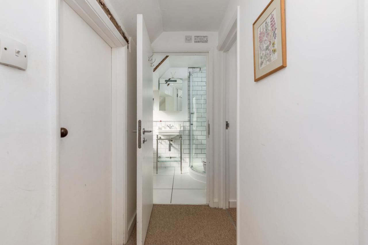Danny Lodge - Country Cottage Near Brighton By Huluki Sussex Stays Hurstpierpoint Bagian luar foto
